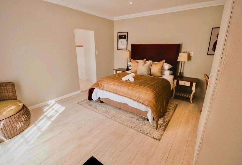 Pensió Lesmar Boutique Guesthouse