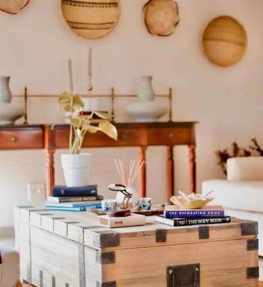 Pensió Lesmar Boutique Guesthouse