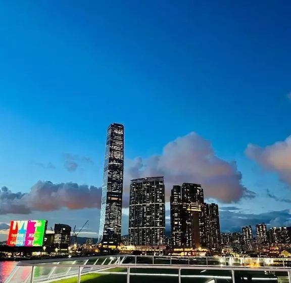 پانسیون Relaince International Hostel