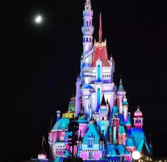 پانسیون Relaince International Hostel