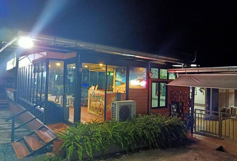 אתר נופש เกาะช้างรักดี รีสอร์ท