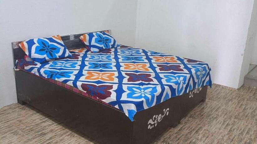 فندق Spot On Praveen Farm