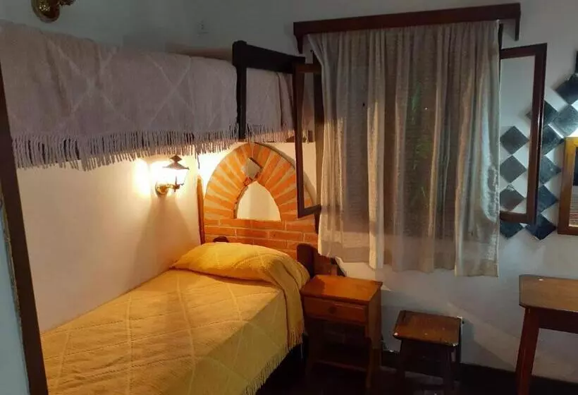 ユースホステル La Posada Del Sol