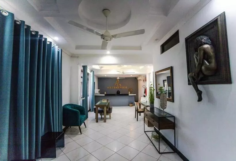 هاستل Melvis Place