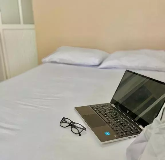ユースホステル Single Fin Suites & Rooms La Punta Zicatela