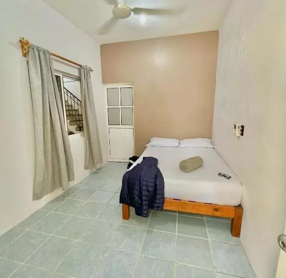 ユースホステル Single Fin Suites & Rooms La Punta Zicatela