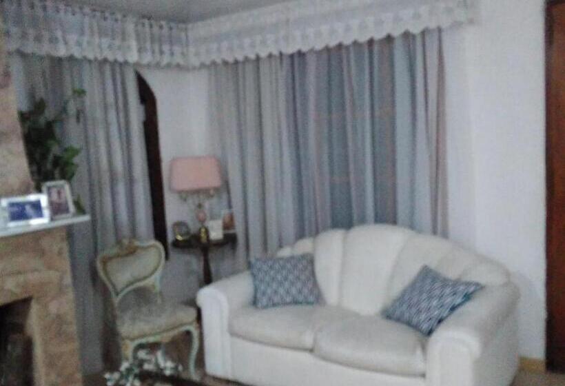 민박 Bed And Breaksfast