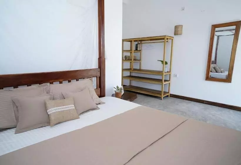 Aamiaismajoitus (B&B) Moody Moon Weligama