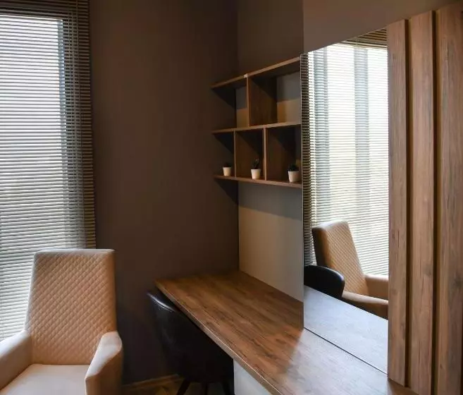 Bureau Resi̇dence Konforlu Daire  221