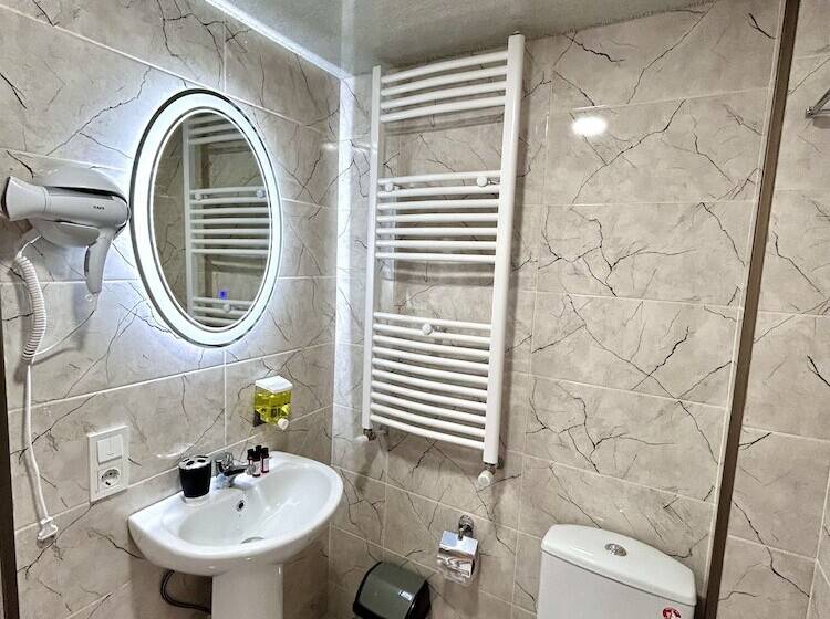 Dandelion Hotel Gudauri