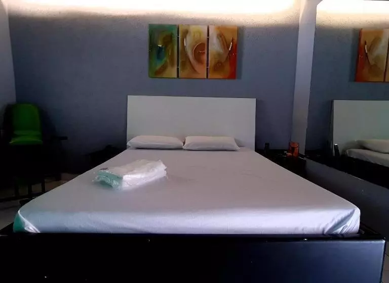 Gran Motel Gyn