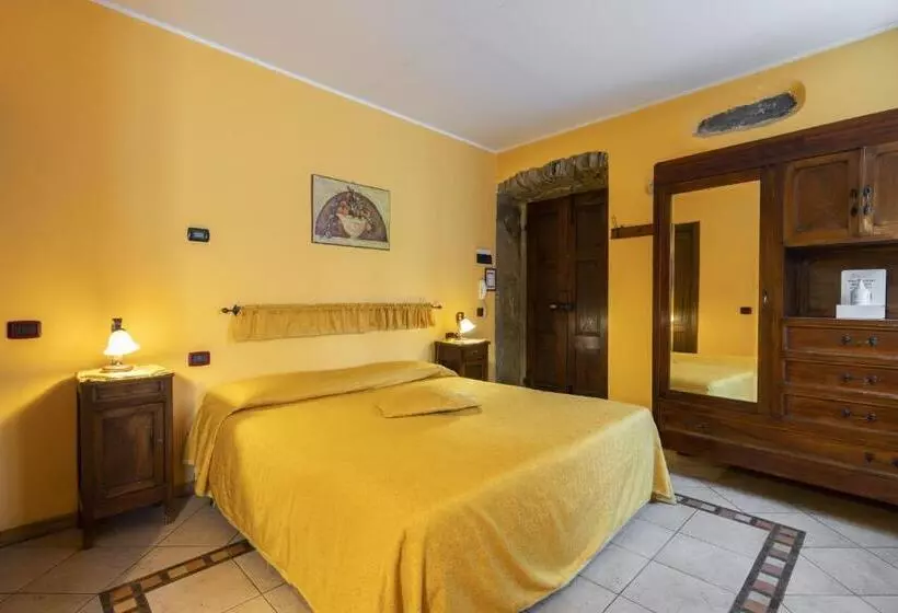 ホテル Agriturismo Edoardo Patrone