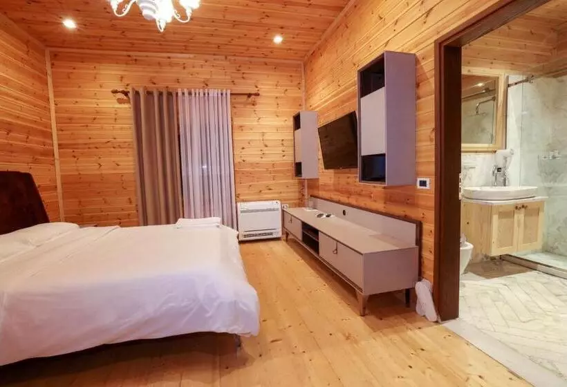 ホテル I Gjuetise