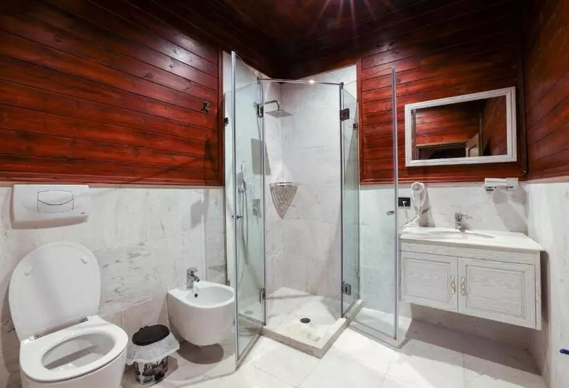 ホテル I Gjuetise