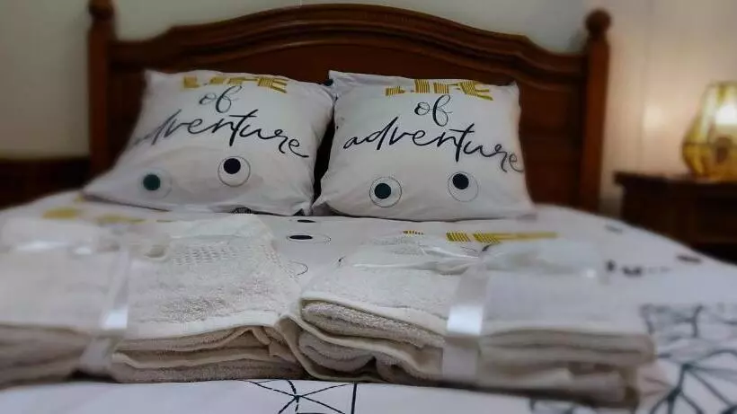ホテル Le Gîte De La Bergerie Des Chalots