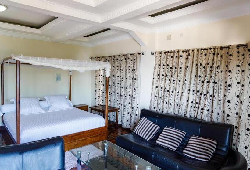 هتل Melrose Sambava