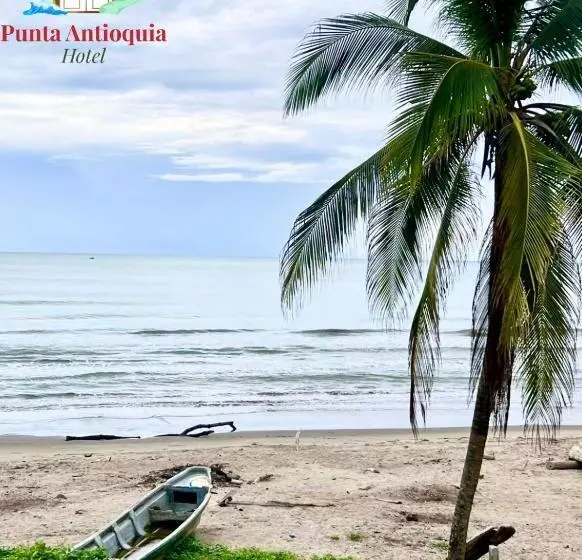 ホテル Punta Antioquia