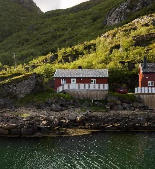 ホテル Vesterålen Rorbuer