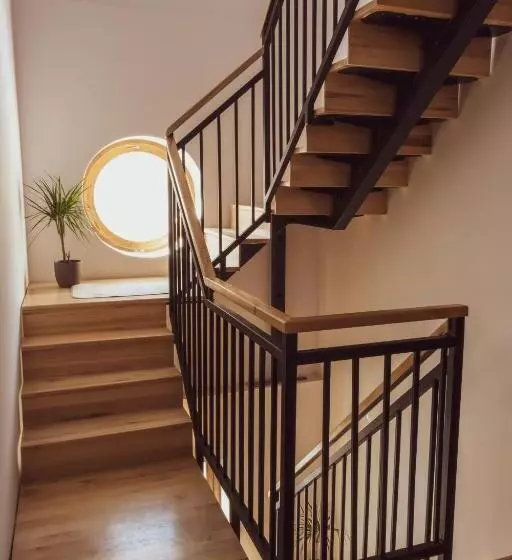 Hotelli Pensiunea Violin Panzió