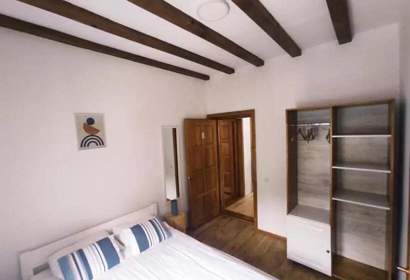 Hotelli Pensiunea Violin Panzió