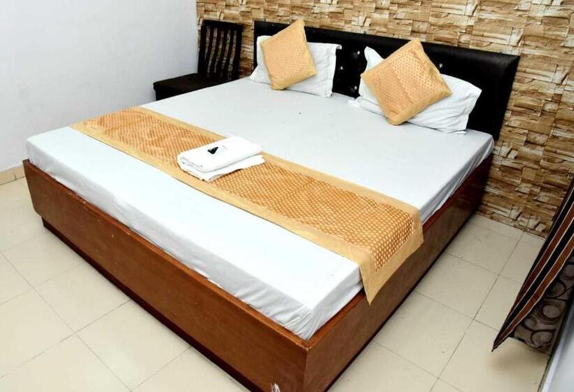 Oyo Flagship Hotel Big City