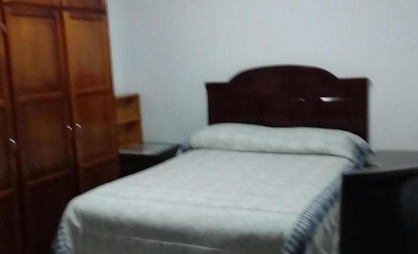 بنسيون Casa Elia