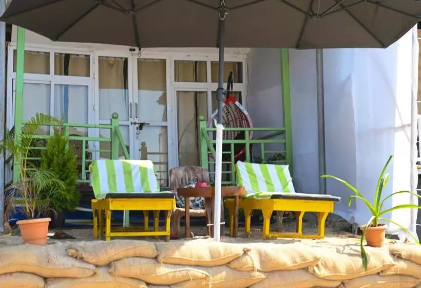 Resort Sunbath Beach Exotica