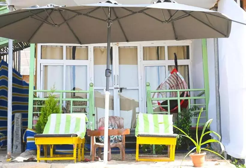 Resort Sunbath Beach Exotica