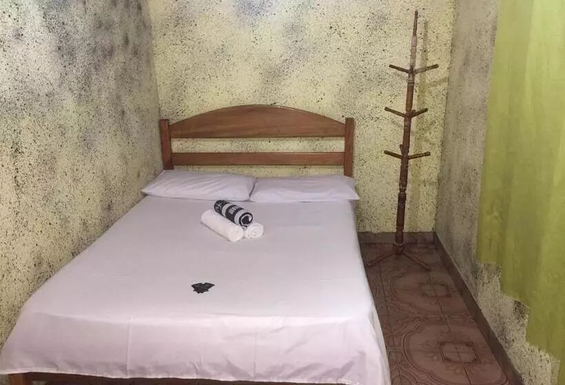 ユースホステル Camping E Pousada Primavera