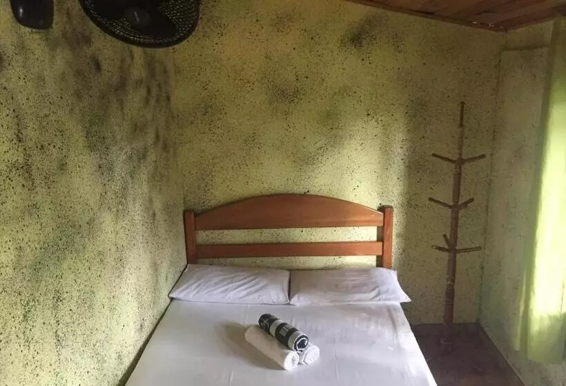 ユースホステル Camping E Pousada Primavera