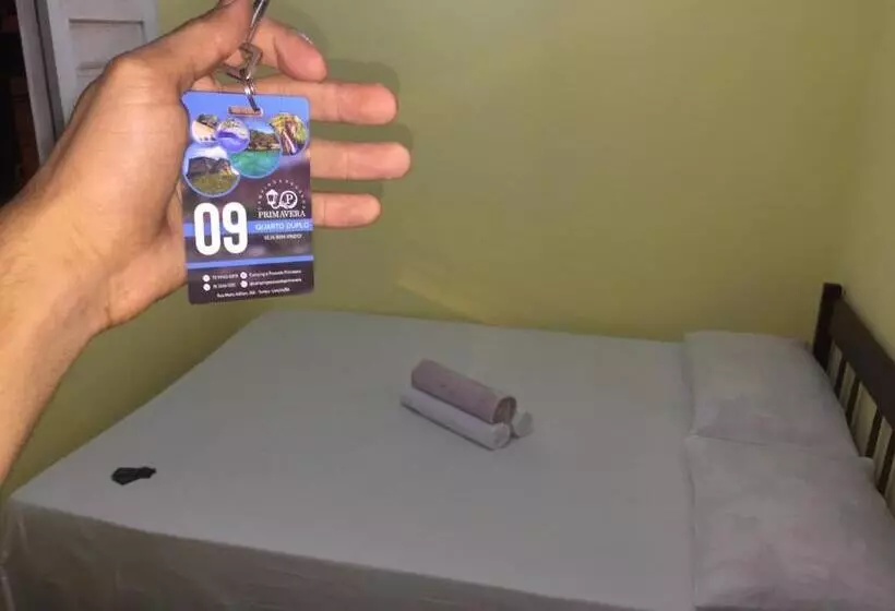 ユースホステル Camping E Pousada Primavera