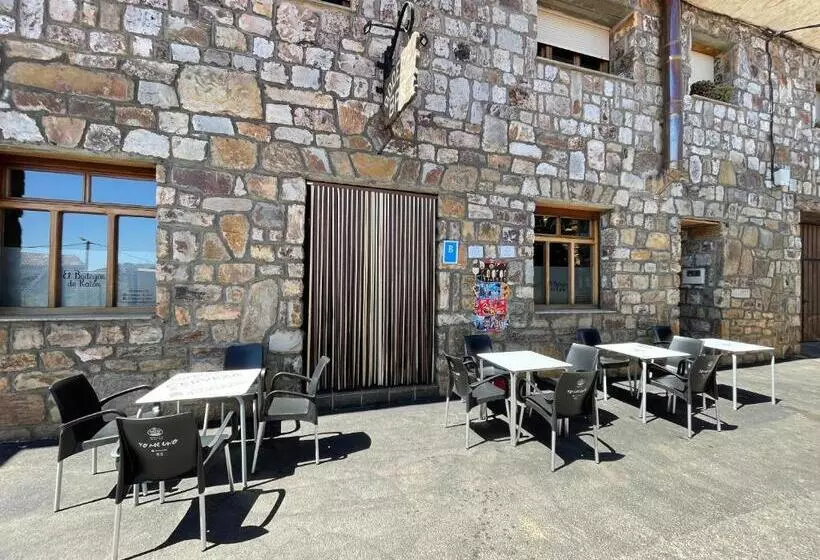 Retkeilymaja La Guarida De La Lleira