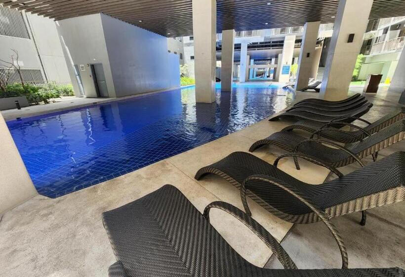 Retkeilymaja Staycation Ng Bayan