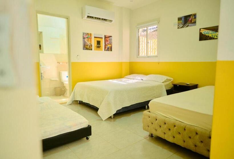 تختخواب و صبحانه Casa En Cartagena Con Jacuzzi