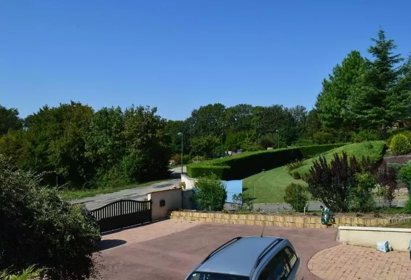 ベッドアンドブレックファースト Chambre Au Doux Refuge