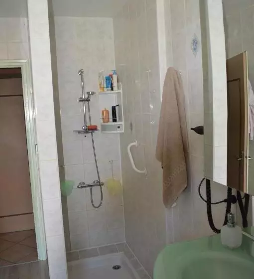 ベッドアンドブレックファースト Chambre Au Doux Refuge