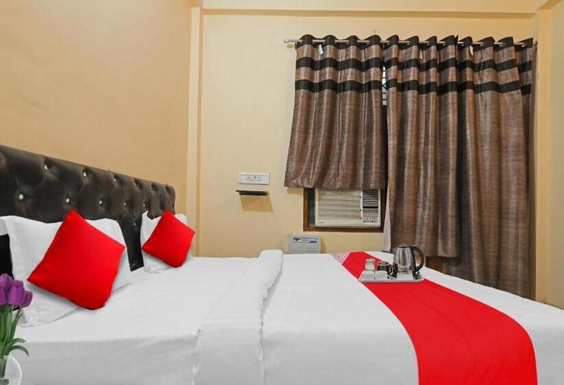 בית מלון כפרי Flagship Green Lane Valley