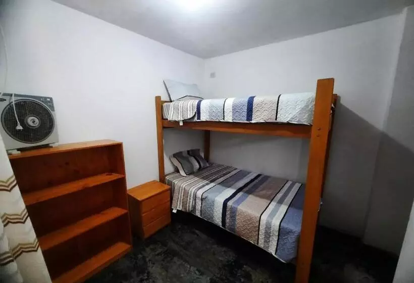 ホテル Hospedaje Kaihalulu