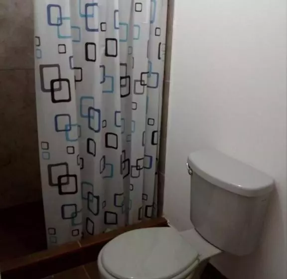 ホテル Hospedaje Kaihalulu