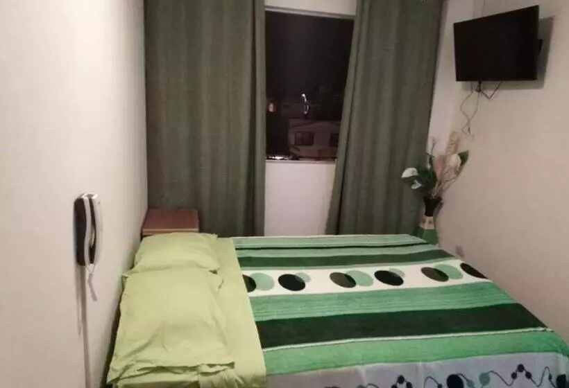 ホテル Hospedaje Kaihalulu