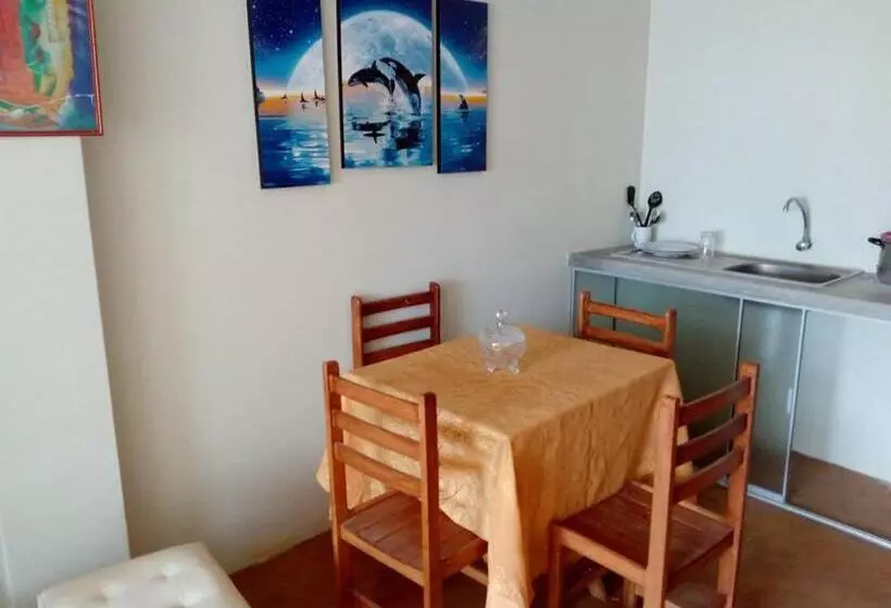 ホテル Hospedaje Kaihalulu