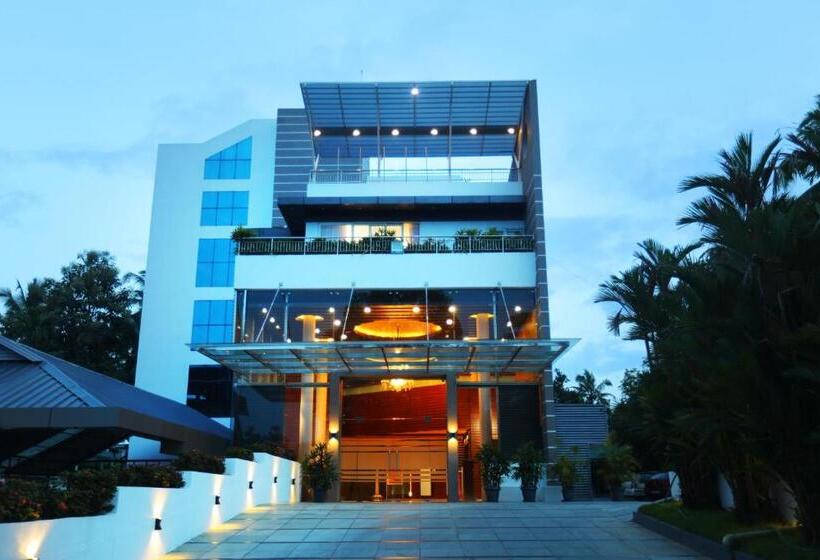 בית מלון כפרי Kabani Regency