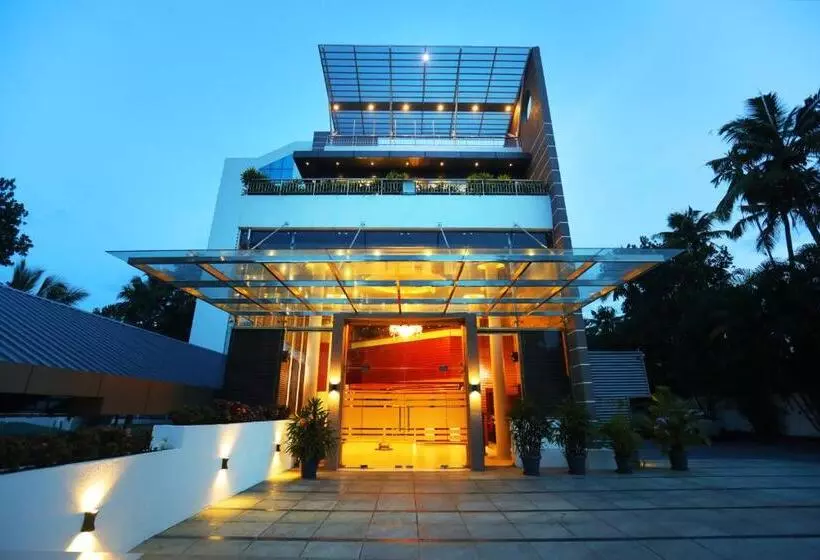 ホテル Kabani Regency