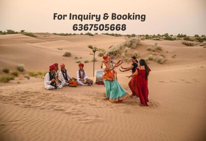 ホテル Oyo Couple Cool Dessert Camp