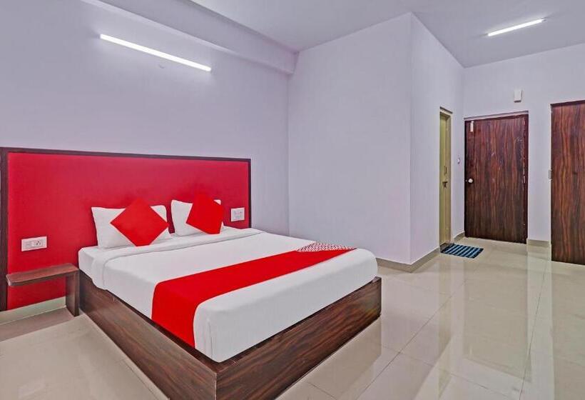 فندق Oyo Vr Residency