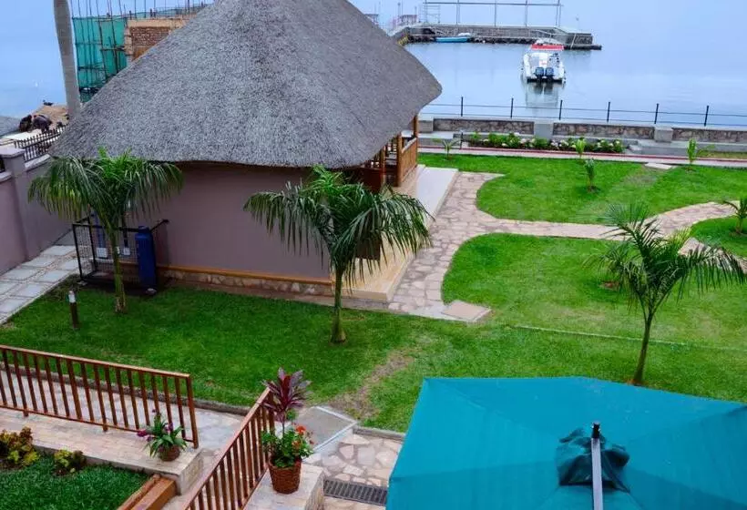 هتل Pelican Lodge & Marina