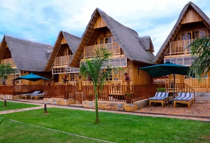 هتل Pelican Lodge & Marina