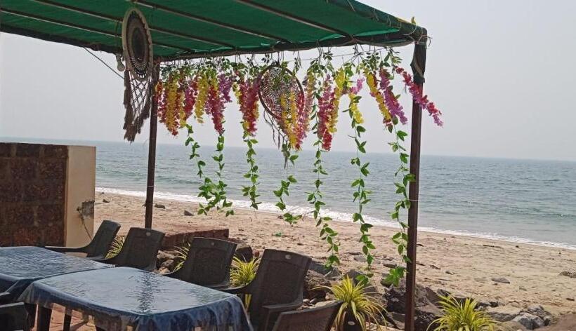 Отель White Seasons Resort And Spa Devbag