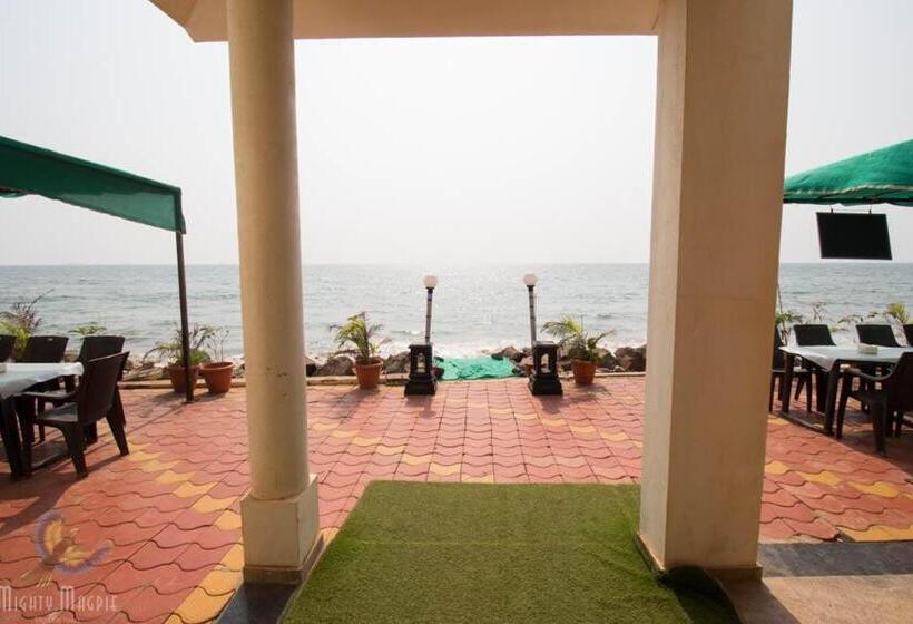 Отель White Seasons Resort And Spa Devbag