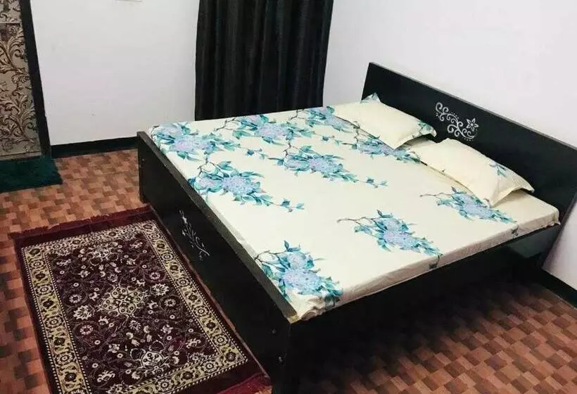 Oyo Hotel Hometown